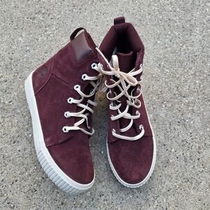 Timberland Women's Burgundy High-Top Sneakers Size 5.5